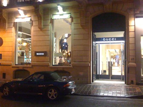 gucci brussel openingstijden